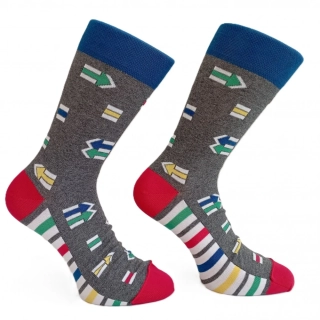 VZOROVANÉ PONOŽKY TURISTA